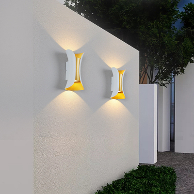 Il nero Cri80 6W Ip65 della sabbia impermeabile su e giù le lampade da parete principali luminose