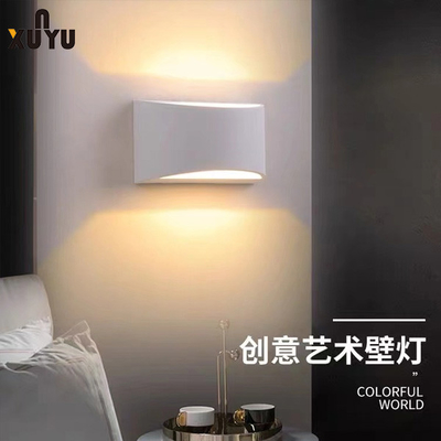 La parete moderna del minimalista 5w LED accende l'illuminazione all'aperto del riparo 4000k