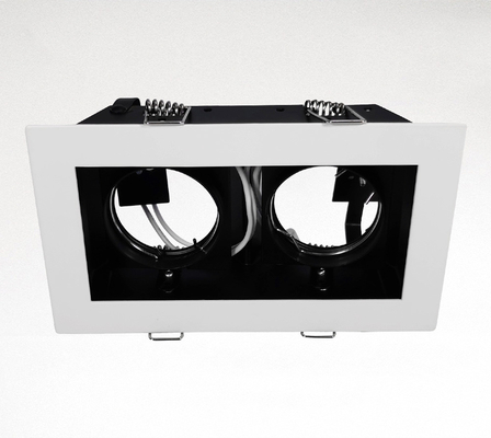Il doppio messo dell'alloggio di Downlight Mr16 LED si dirige verso la sede principale/magazzino
